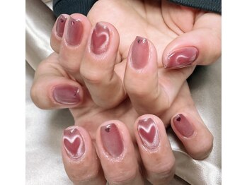 ヒトミネイルズ(Hitomi Nails)/マグハート