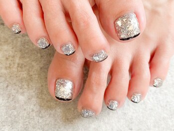 テラス(TERRACE)/ギラギラフットネイル