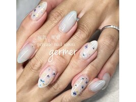 ブルーのドライフラワーネイル♪