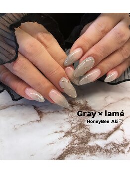 ハニービー(Honey Bee)/シンプルロングネイル