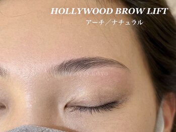 ワクシー 麻布十番店(WAXYYY.)/ハリウッドブロウリフト¥3,900～