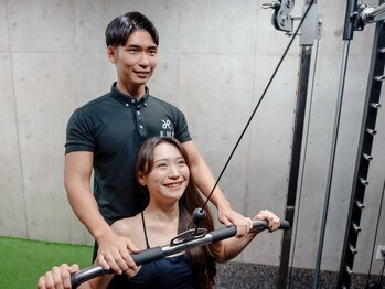 EHPの写真/NEW★閑静な住宅街に佇むプライベートジム!!水&プロテイン付でアフターケアまで充実◎今すぐクーポンcheck!