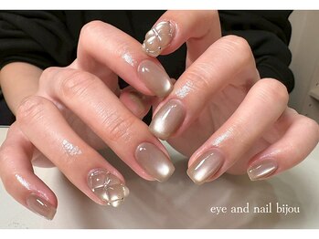 【MINA担当】　2本アート