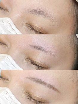 アムロード アイラッシュ(Amouroad eyelash)/ハリウッドブロウリフト