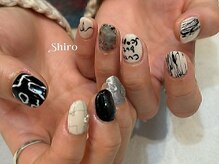 シロ 浜松駅前店(Shiro)/《お任せアート》