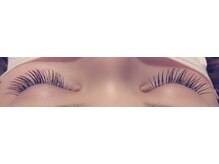フリルアイビューティ 豊中店(Frill Eye Beauty)/
