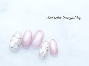 ネイルサロン ハートフルキー(Heartful key)/艶マグ×シェルネイル¥10500
