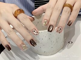 ヒョウ柄ネイル