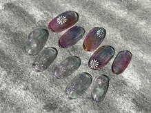 スチャ(s/cha+)/オーロラネイル 上¥9000 下¥8000