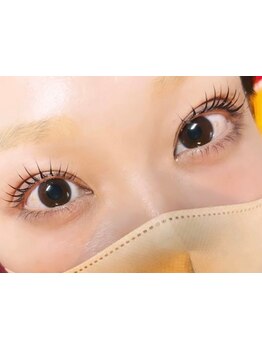 ナチュラル上品な目元にしたい