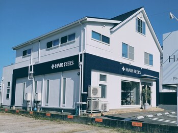 ヘア フィールズ(HAIR FEELS)/当店の外観♪