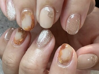 リュウ 銀座(lieu)/ニュアンスネイル