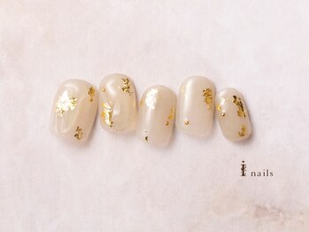 アイネイルズ 横浜EAST店(I-nails)/金箔ニュアンスネイル