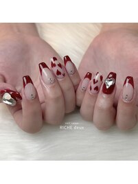 ガーリーレッドネイル