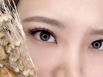 ネイル フリーヴマックスケリー 東京渋谷(FREEVE MAXKELLY)の写真/【最強ボリュームeye★】バインドロック80束¥6000☆80束でエクステ約130本相当のボリューム感＆高持続！