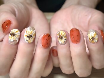 アミュリー ネイル アトリエ(Amury nail atelier)/ひまわり フラワー ジェルアート