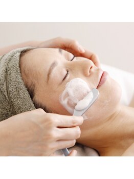 ビューティーサロン カーメル八王子店/シェービング（顔o背中）3,300円