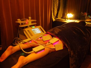 美沙妃 伏見店/寝ているだけでOK★光痩身!