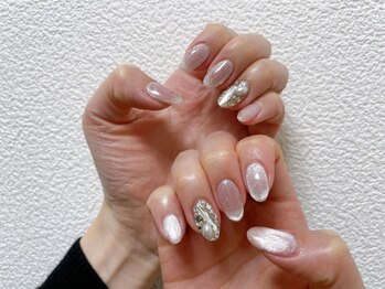 モグネイル(Mogunail)/埋め尽くしマグネットネイル