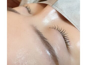 カバー(COVER)/まつ毛パーマ一重奥二重デザイン