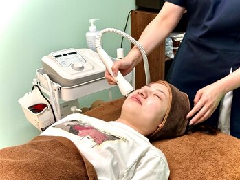 サロン ド ブリオン(Salon de Brillant)の写真/【医療提携】最先端！細胞レベルの肌質改善☆高濃度エクソソーム×ヒト幹細胞培養液導入｜光フェイシャル♪