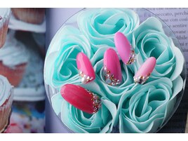 ピンクビジュー