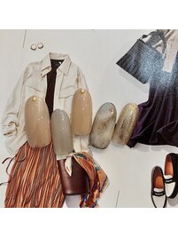 ベージュネイル