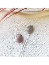 エムオーグランツ(Mo-glanz)/大流行中のフラッシュネイル！