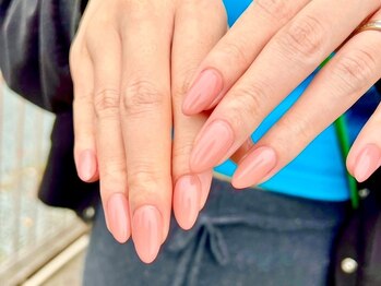 モア ネイル(more nail)の写真/キレイな指先は大人女性の身だしなみ♪お仕事柄ネイルが難しい方も◎ハンドケアで手元を美しく輝く指先に。