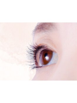 ボリュームのある目元にしたい