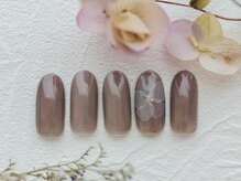 マニペディ(mani-pedi)/