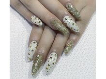 キャディーネイルズ(Caddy' Nails)/星のスタッズでロックなスカルプ