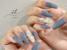 イル 神戸店/ネイビー×埋め尽くしネイル