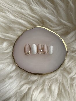 ネイール(Naiiiiil)/