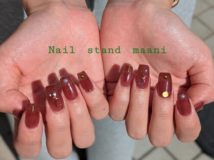 マーニ(maani)の写真