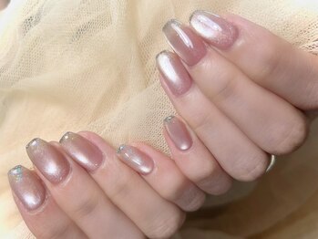 エトレ(EtRe:)の写真/【ネイルデビューも安心】色もデザインも決まってなくてOK★マンツーマンの丁寧な提案で理想の指先へ♪