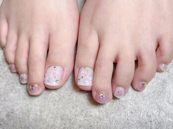 テラス(TERRACE)/お花デザインフットネイル