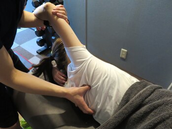 リオラ(Liora)/背骨調整整体