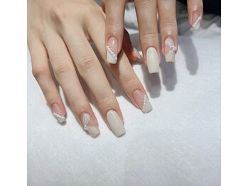 クイーンズビューティーサロン 新宿本店(Queen's beauty salon)/チップアートやり放題&つけ放題