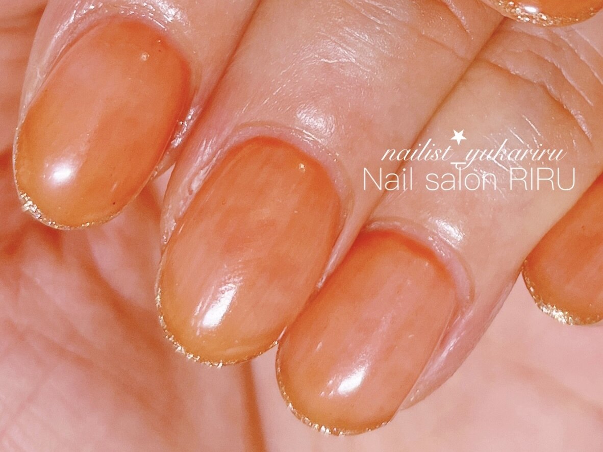 2025年-2026年冬トレンド】オレンジ ワンカラーのネイルデザイン集