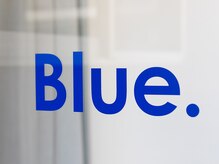 サロンブルー(Salon Blue.)/入り口にある当店のロゴ