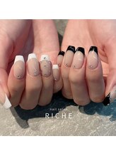 リッシュ(RICHE)/ホワイト×ブラックフレンチ