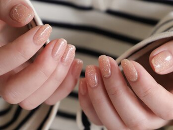 ディーネイルベイビー(DEE nail baby)の写真/広々としたこなれ感のある白基調の落ち着いた空間＊"ずっと通い続けたくなる"サロンが矢場町にOpen！