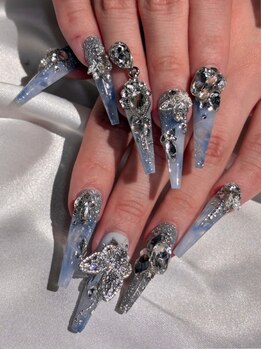 ネイルサロン ウィズ(Nail Salon Wiz)の写真/【スカルプコースアート10本￥12320(※パーツは別途料金)】ネイルUP表紙を担当するなどの実績♪