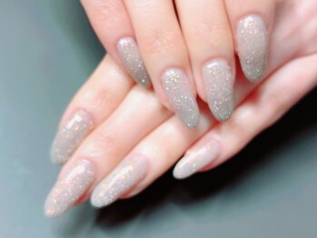 ネイルサロンアンドスクール アイビー(IVY)/ホワイトラメ♪