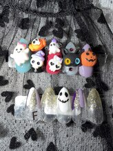 ホワイトネイル(White Nail)/ハロウィンネイル