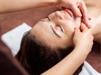 ウォーム(warm)/マッサージ/エステ/フェイシャル