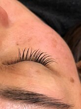 フリルアイビューティ 豊中店(Frill Eye Beauty)/