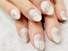 ビアンカ 北浦和店(Bianca)/乳白色ミラーネイル¥7500