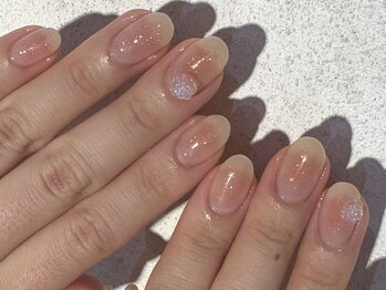 ネオリーブ ウリ(Neolive uri)/チークネイル